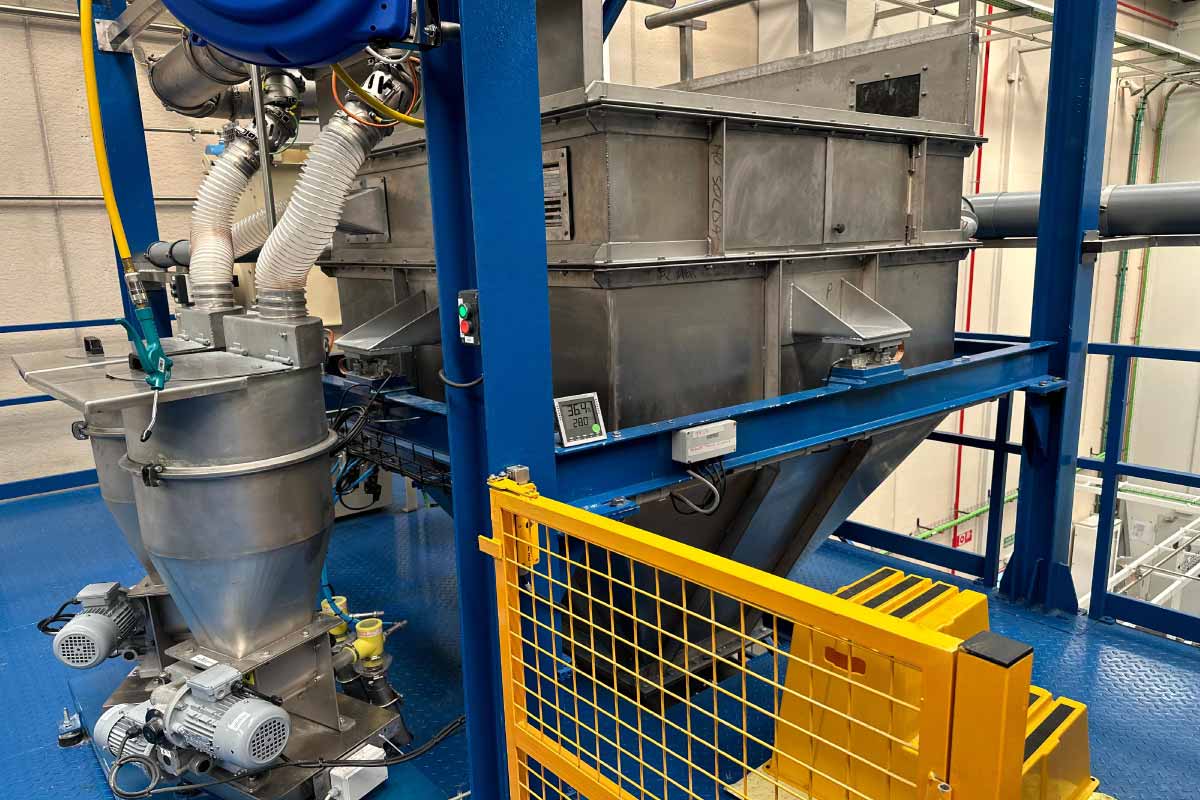 Descarga manual de sacos. Gestión de Procesos Industriales.